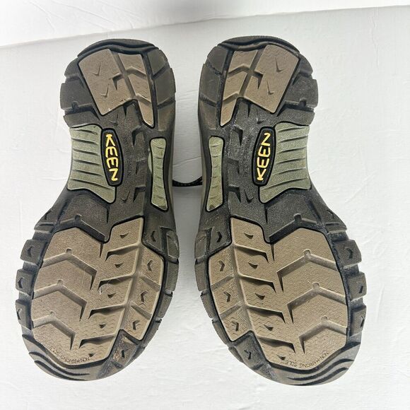 Keen Men\'s Newport H2 Sandal Size 8.5 Hiking Outdoor Closed Toe